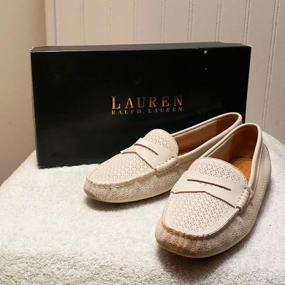 Ralph Lauren Camilla Nubuck slip on mocs, ivory, 7 - Picture 1 of 13